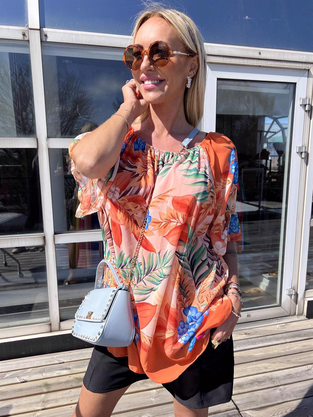 Jeila - Tunika i chiffong med blommigt tryck